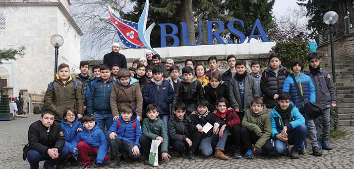 Bursa Kültürel Gezi Ve Kitap Okuma İhtisas Kampı Gerçekleştirildi